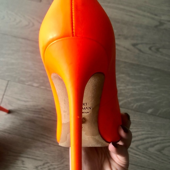 Stuart Weitzman Anny 105 neon orange pumps sz 6.5 - Picture 8 of 12